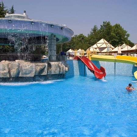 Hotel Magnolia Albena Buitenkant foto