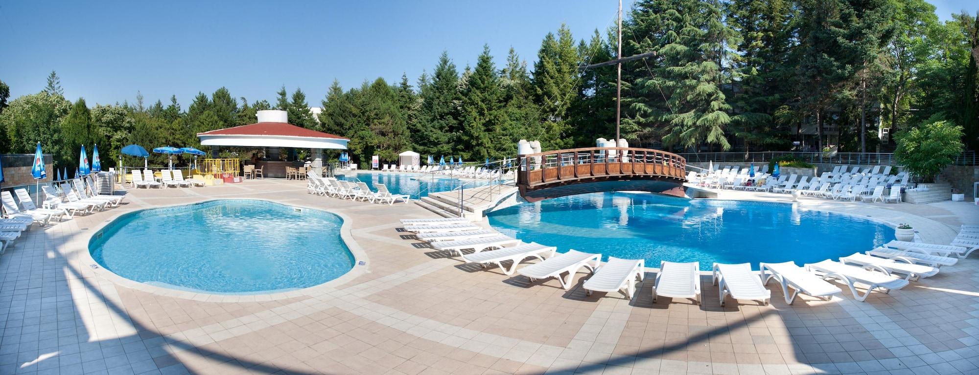 Hotel Magnolia Albena Buitenkant foto