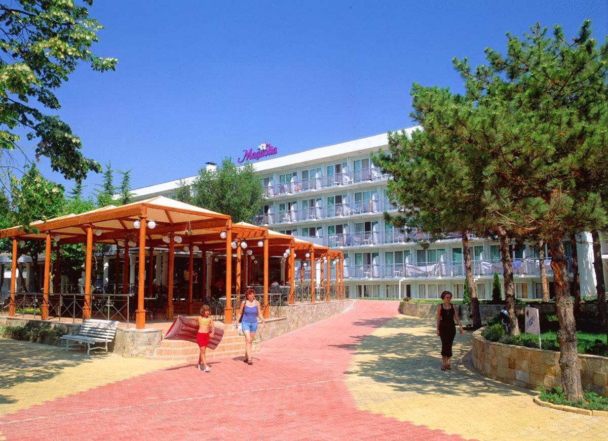 Hotel Magnolia Albena Buitenkant foto