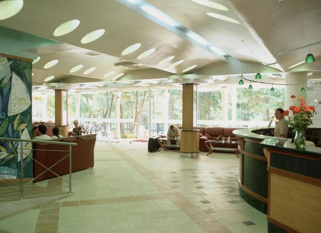 Hotel Magnolia Albena Buitenkant foto